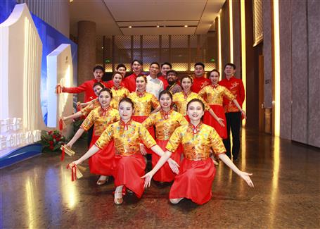 冶建音樂快板，驚艷集團文藝匯演舞臺！
