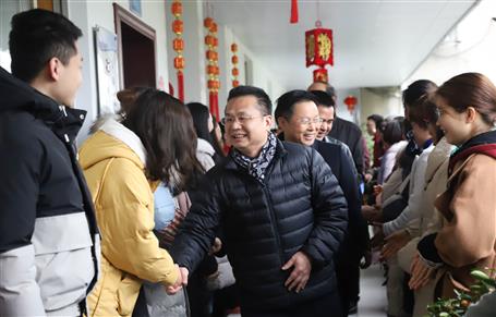 【開工大吉】新年新氣象！公司領(lǐng)導(dǎo)班子向干部職工拜年